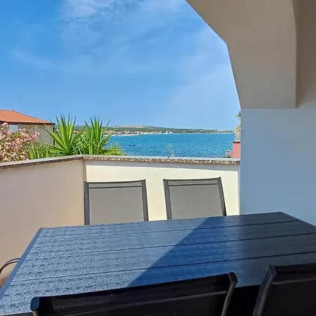 Apartament Graf-apartments-vir-zadar