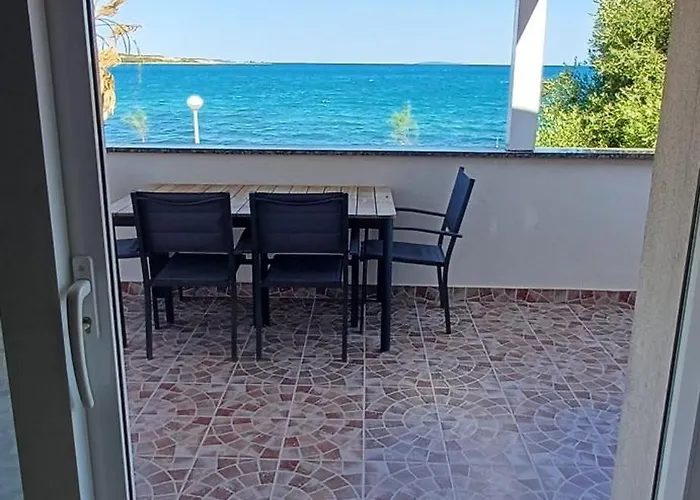 Apartamento Graf-apartments-vir-zadar