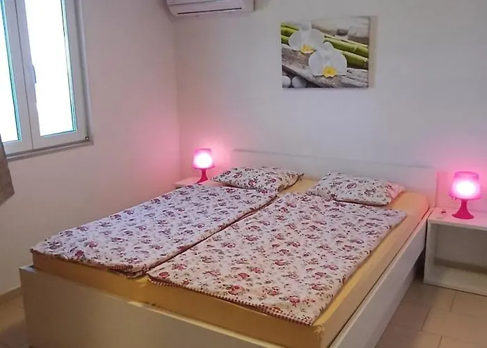 Apartamento Graf-apartments-vir-zadar *