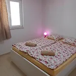 Appartement Graf-apartments-vir-zadar *
