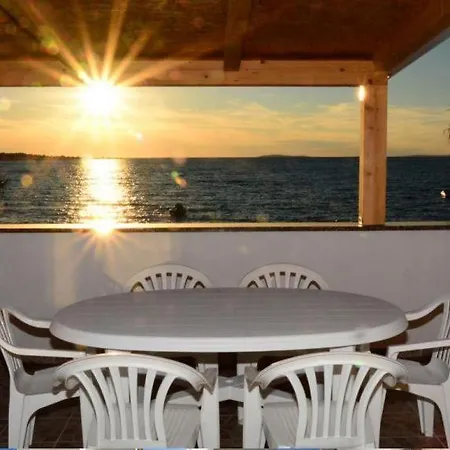 Apartment Graf-apartments-vir-zadar