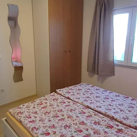 Graf-apartments-vir-zadar Lägenhet