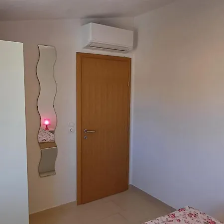 Graf-apartments-vir-zadar Lägenhet *