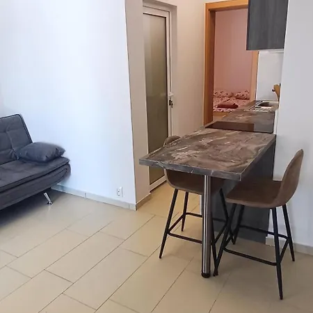 아파트 Graf-apartments-vir-zadar 비르